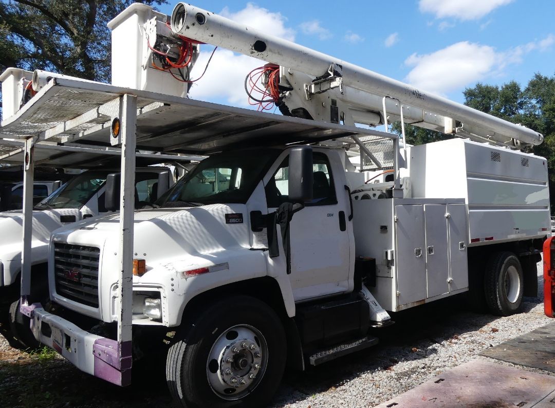 2003 GMC C8500 - Image 3